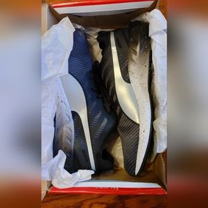 Puma Flare Graphic 9.5 Black/Silver